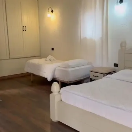 Sarajet E Pashait 1 4*