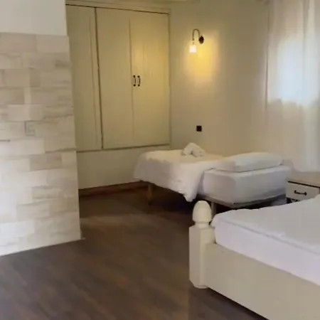 Sarajet E Pashait 1 Dhërmi
