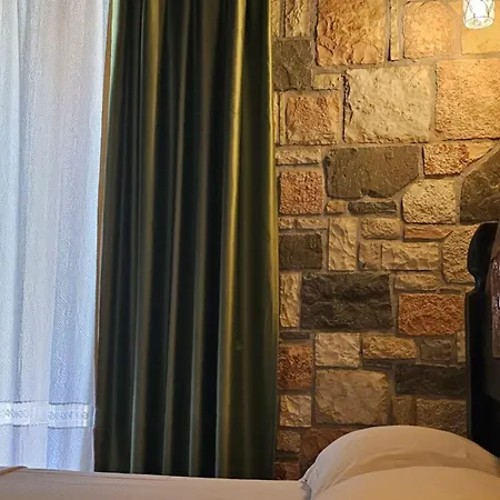 Konukevi Sarajet E Pashait 1
