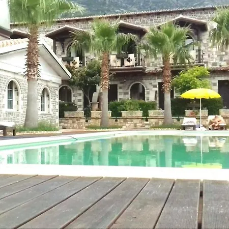 Sarajet E Pashait 1 Casa de hóspedes Dhërmi