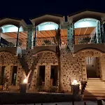 Sarajet E Pashait 1 4* Dhërmi