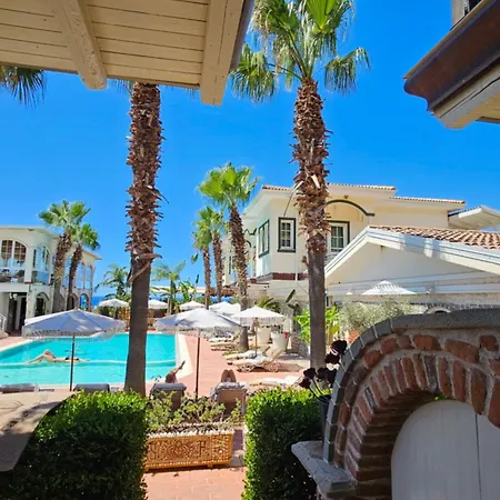 Guest house Sarajet E Pashait 1 4*