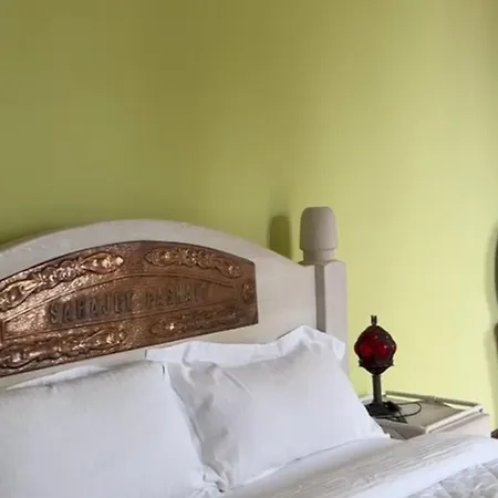 Sarajet E Pashait 1 4*