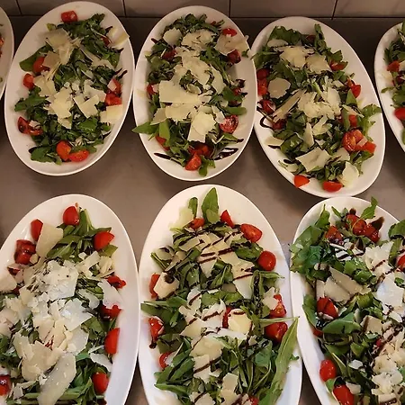 Sarajet E Pashait 1 4* Dhërmi