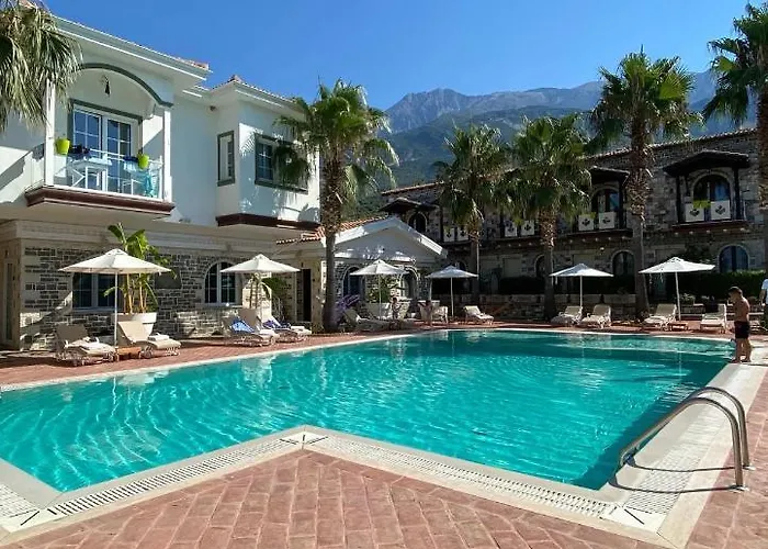 Sarajet E Pashait 1 Dhermi