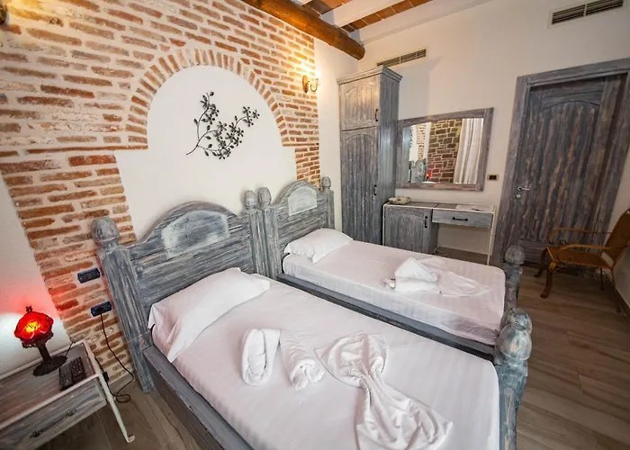 Sarajet E Pashait 1 Guest house