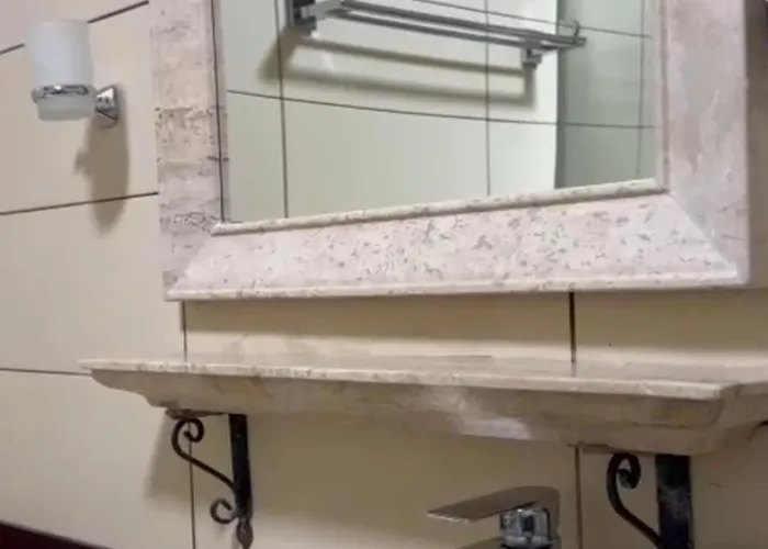 Sarajet E Pashait 1 Guest house 4*