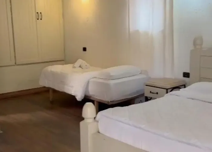 Sarajet E Pashait 1 4*