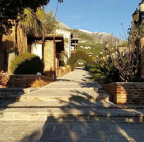 Sarajet E Pashait 1 Guest house